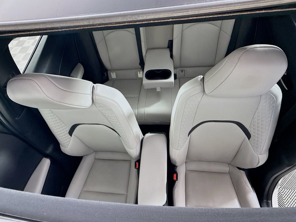 Certified 2022 Lexus UX 200 w/ Premium Package image 21