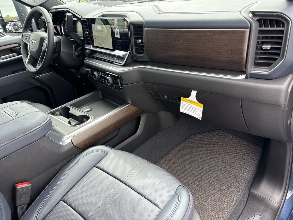 New 2026 Chevrolet Silverado 3500 High Country w/ Technology Package image 31