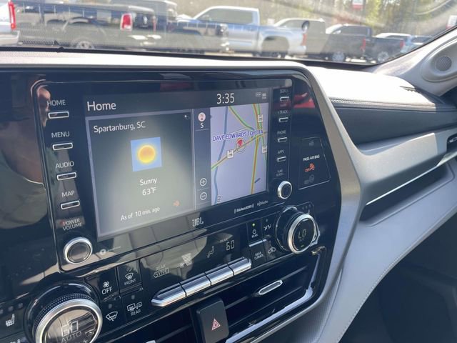 Used 2022 Toyota Highlander Limited image 23