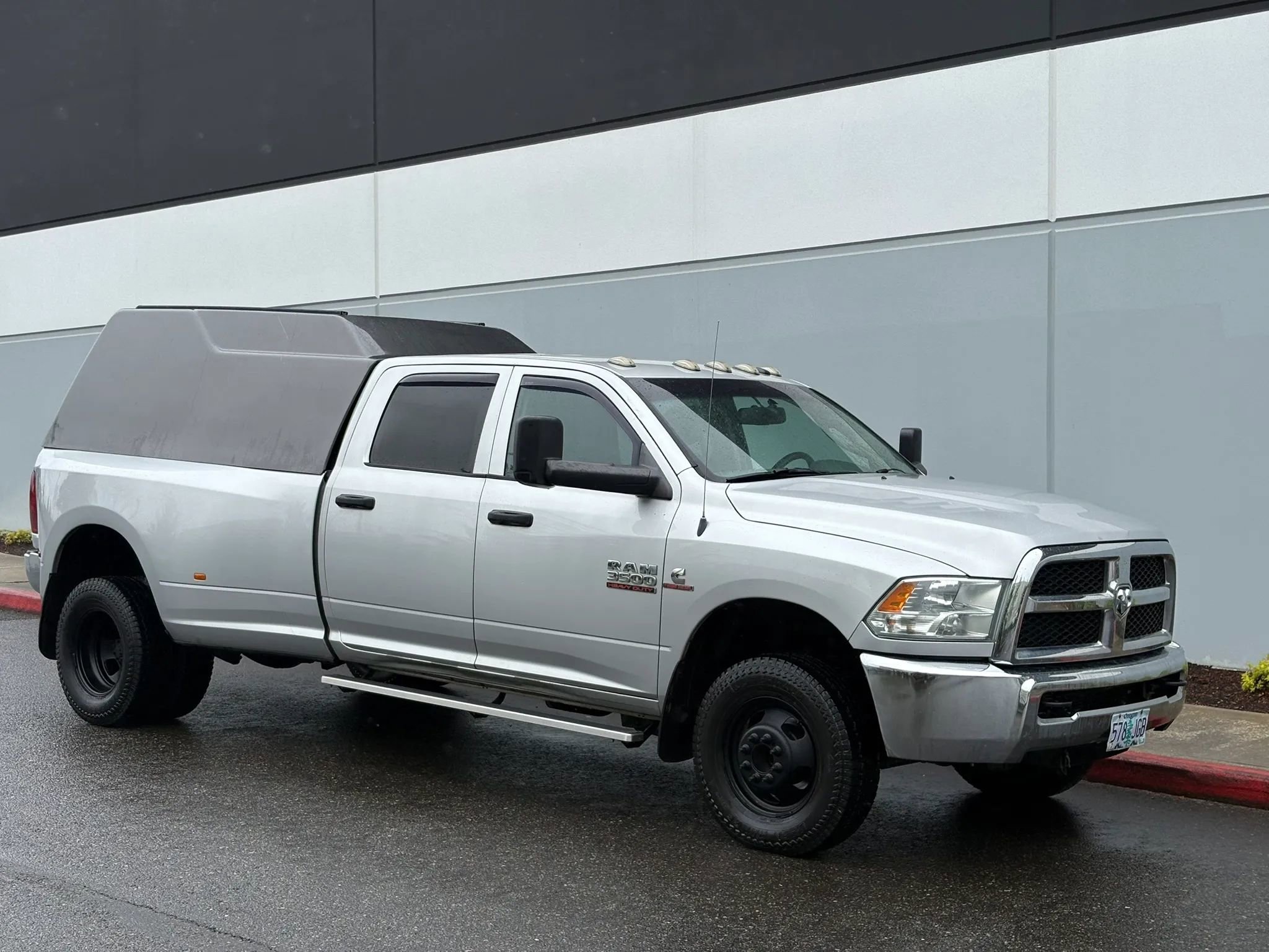 Used 2014 RAM 3500 ST w/ Protection Group AWD/4WD image 8