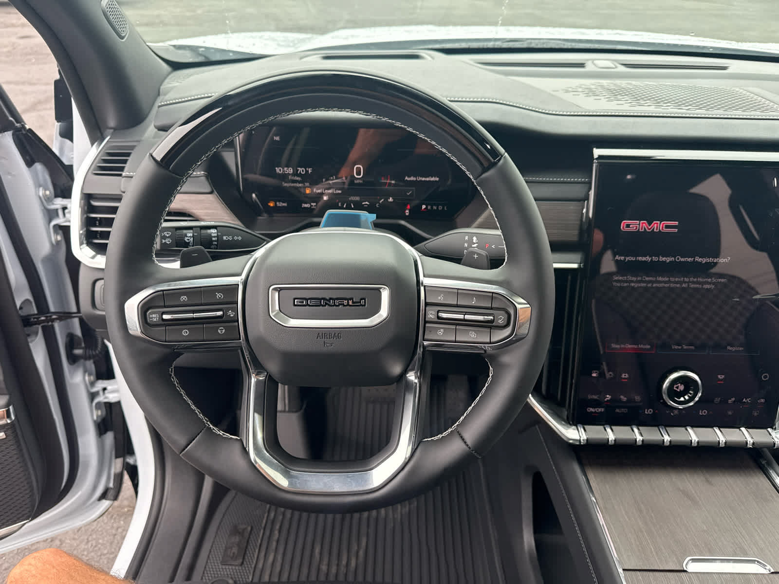 New 2027 GMC Acadia Denali w/ LPO, Floor Liner Package AWD/4WD image 16