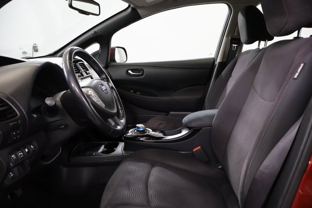 Used 2013 Nissan Leaf SV w/ LED & Quick Charge Pkg FWD image 12