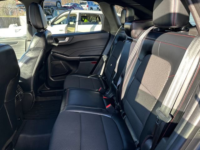 Used 2023 Ford Escape ST-Line w/ Tech Pack #1 AWD/4WD image 23