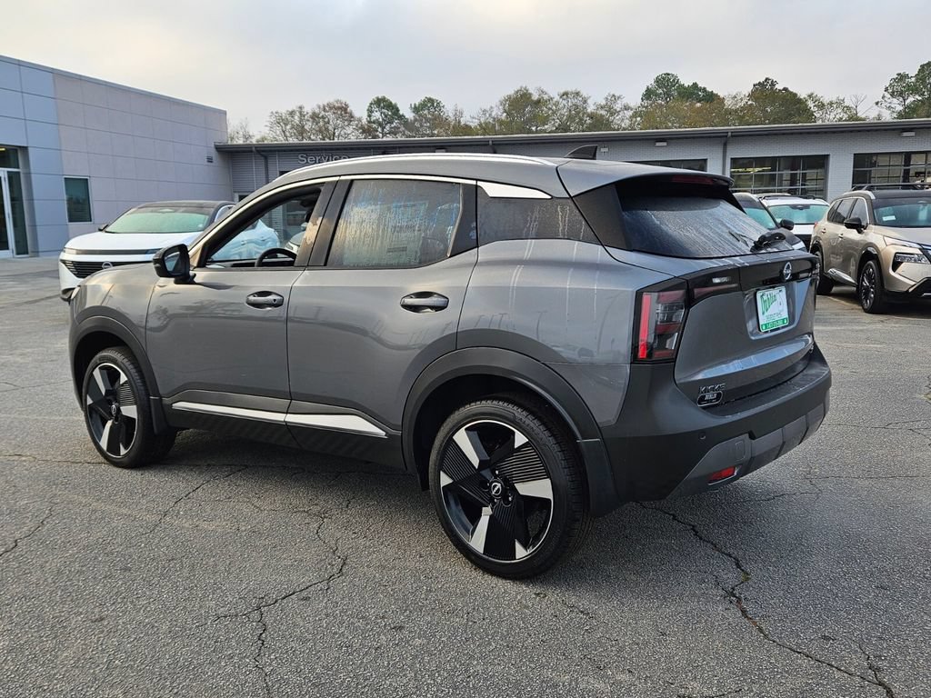 New 2026 Nissan Kicks SR FWD image 7