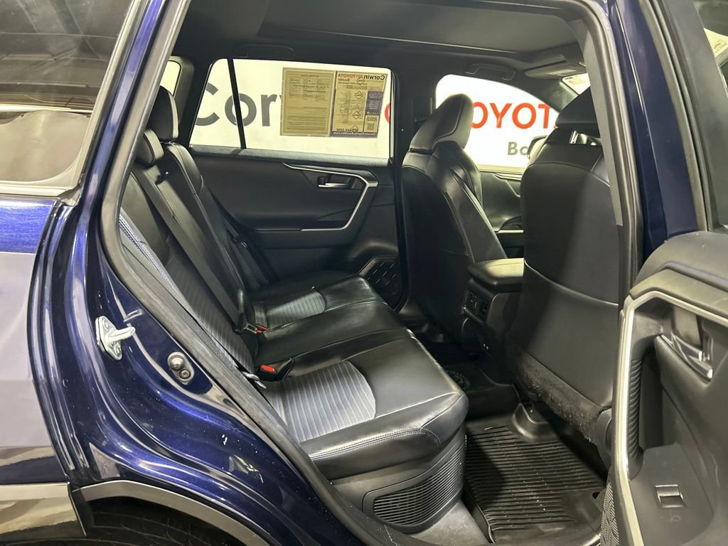 Used 2020 Toyota RAV4 XSE AWD/4WD image 16