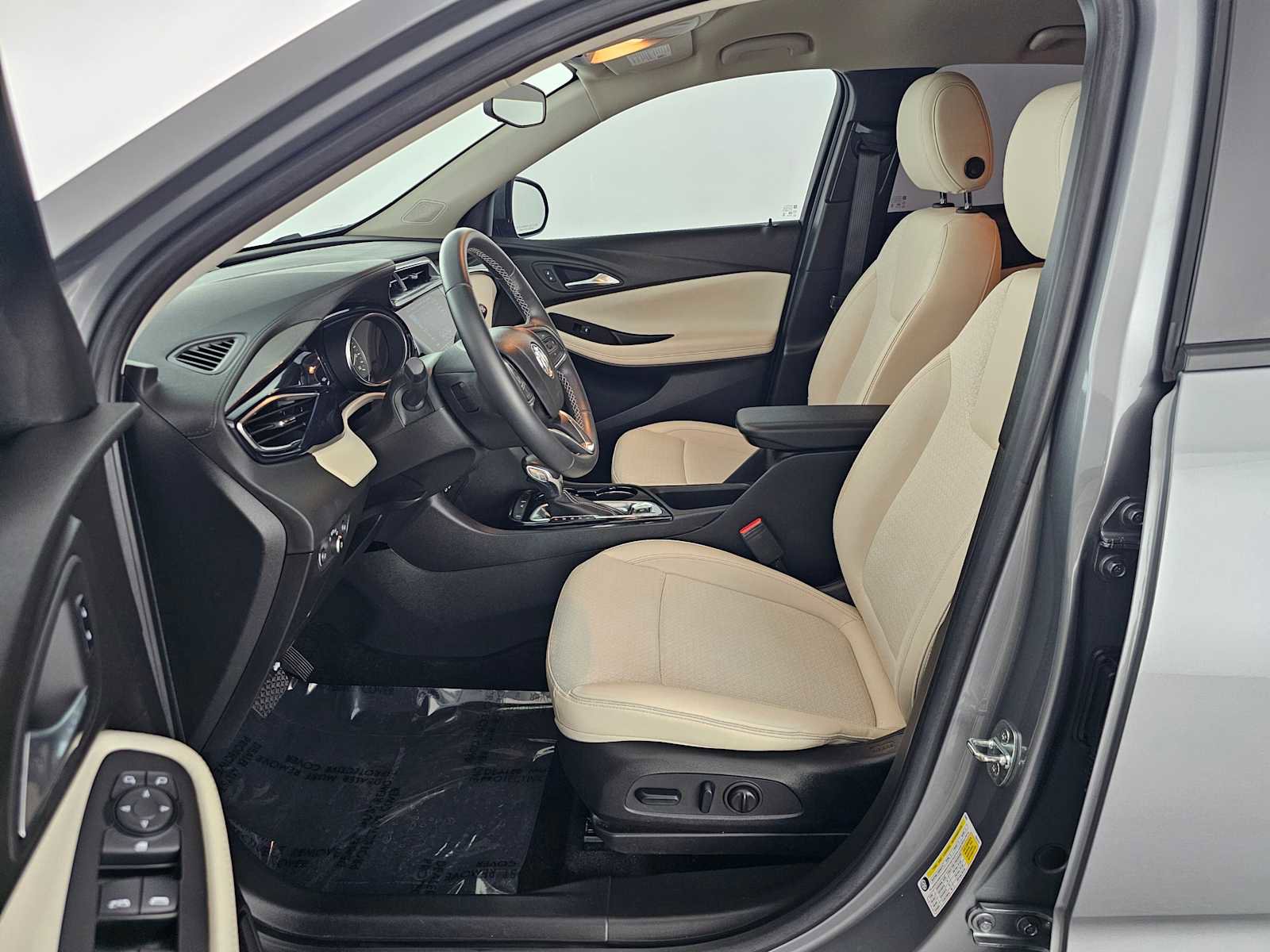 Used 2023 Buick Encore GX Preferred w/ Cold Weather Comfort Package image 20