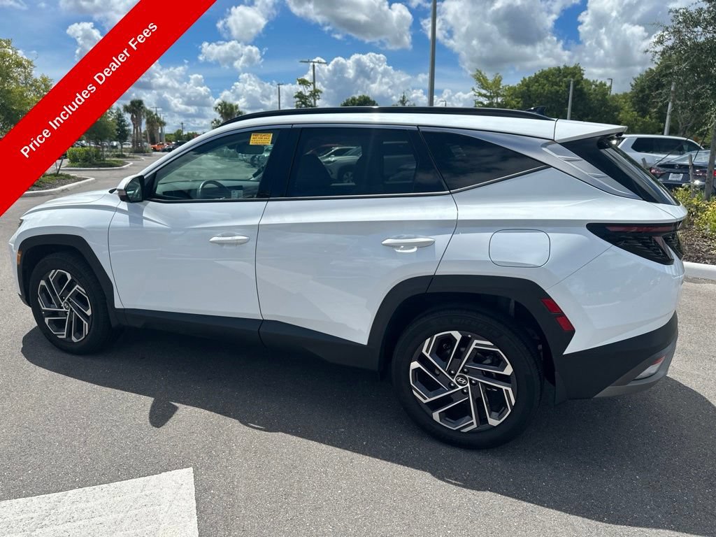 Used 2025 Hyundai Tucson Limited AWD/4WD image 3
