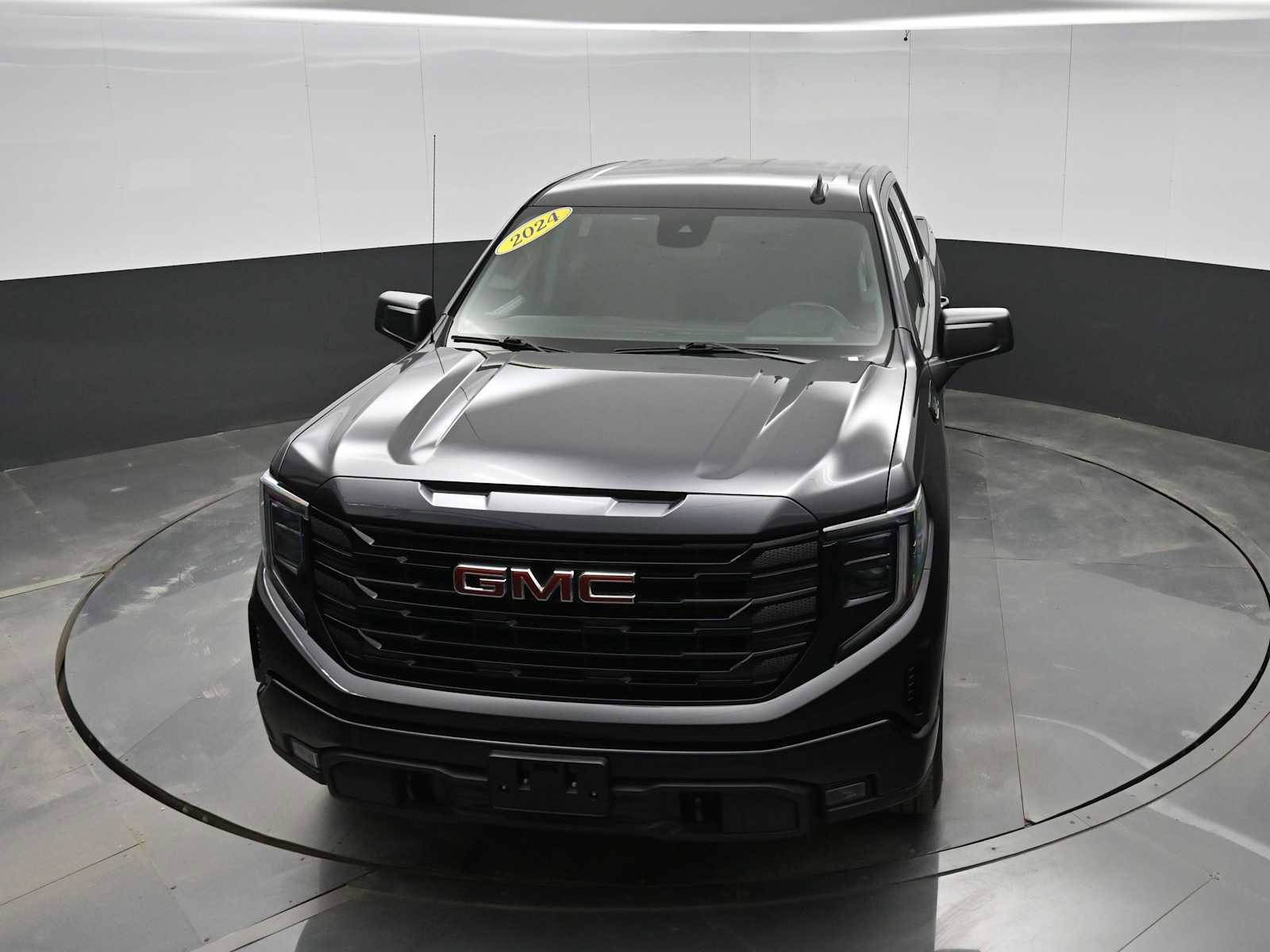 Used 2024 GMC Sierra 1500 Elevation image 26