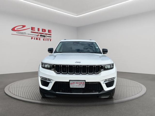 Used 2022 Jeep Grand Cherokee Limited 4xe w/ Luxury Tech Group II AWD/4WD image 13