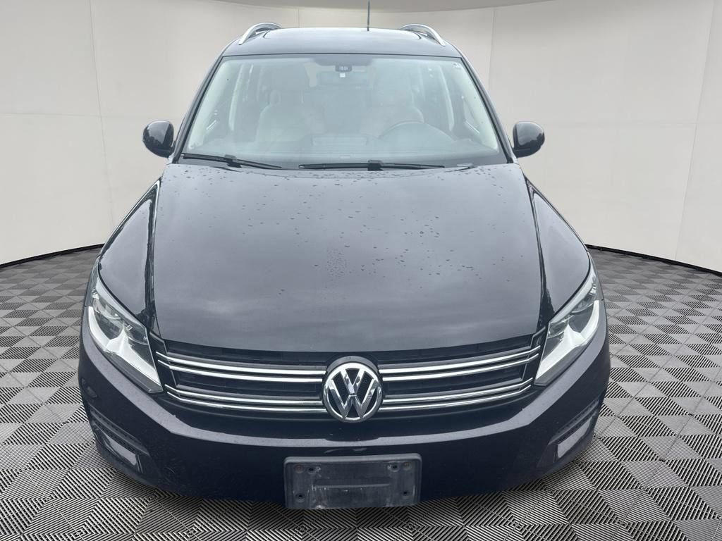 Used 2017 Volkswagen Tiguan Wolfsburg Edition AWD/4WD image 3