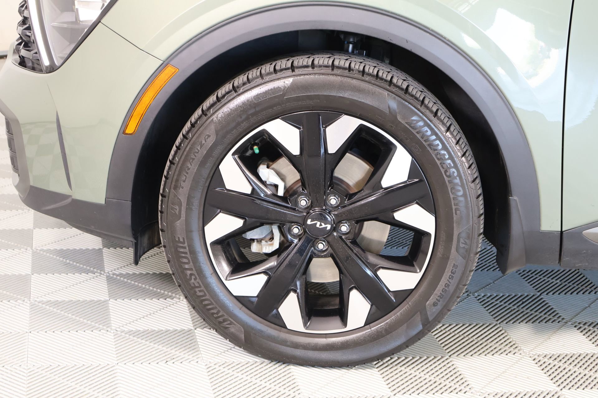 Used 2023 Kia Sportage X-Line w/ X-Line Premium Package AWD/4WD image 19
