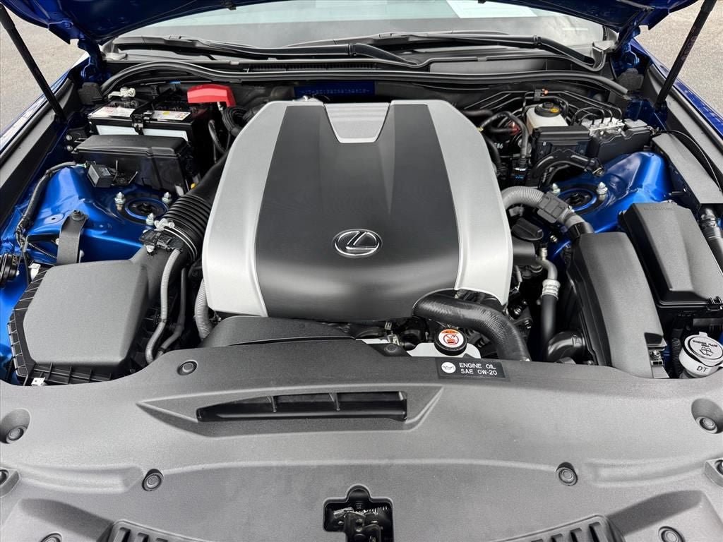 Used 2025 Lexus IS 350 F Sport RWD image 18