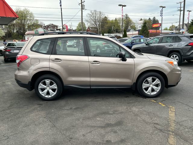 Used 2015 Subaru Forester 2.5i w/ Alloy Wheel Package image 7
