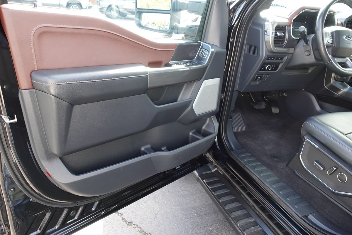 Used 2023 Ford F150 Lariat w/ Equipment Group 502A High AWD/4WD image 17