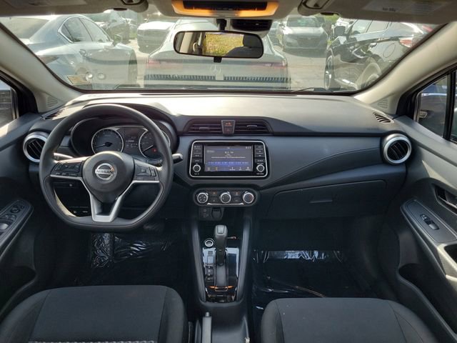 Used 2021 Nissan Versa S FWD image 22