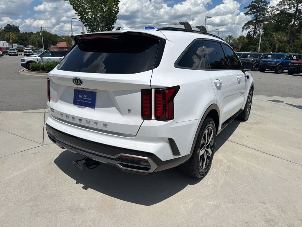 Used 2021 Kia Sorento S FWD image 10