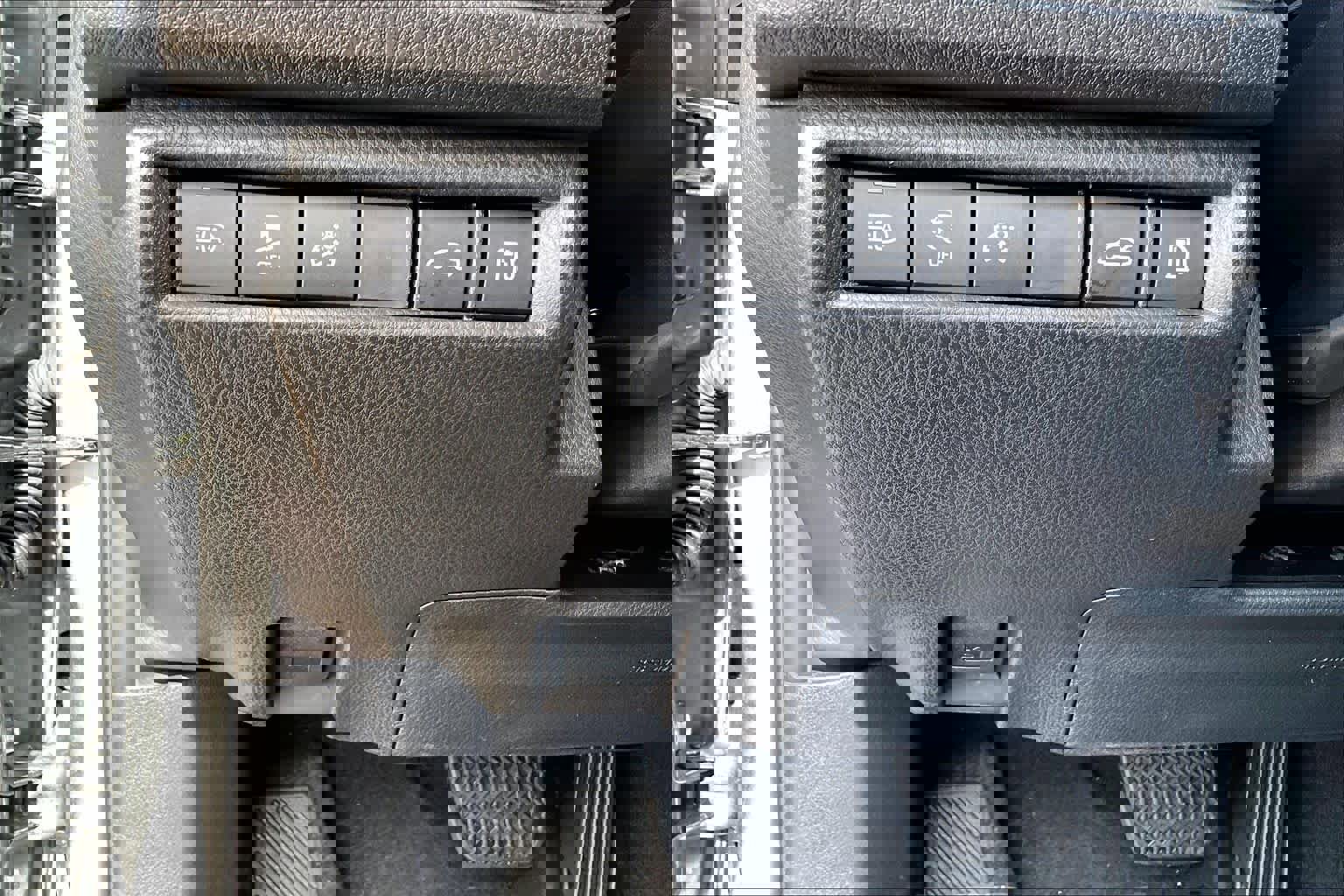 Used 2026 Toyota Camry XLE image 31