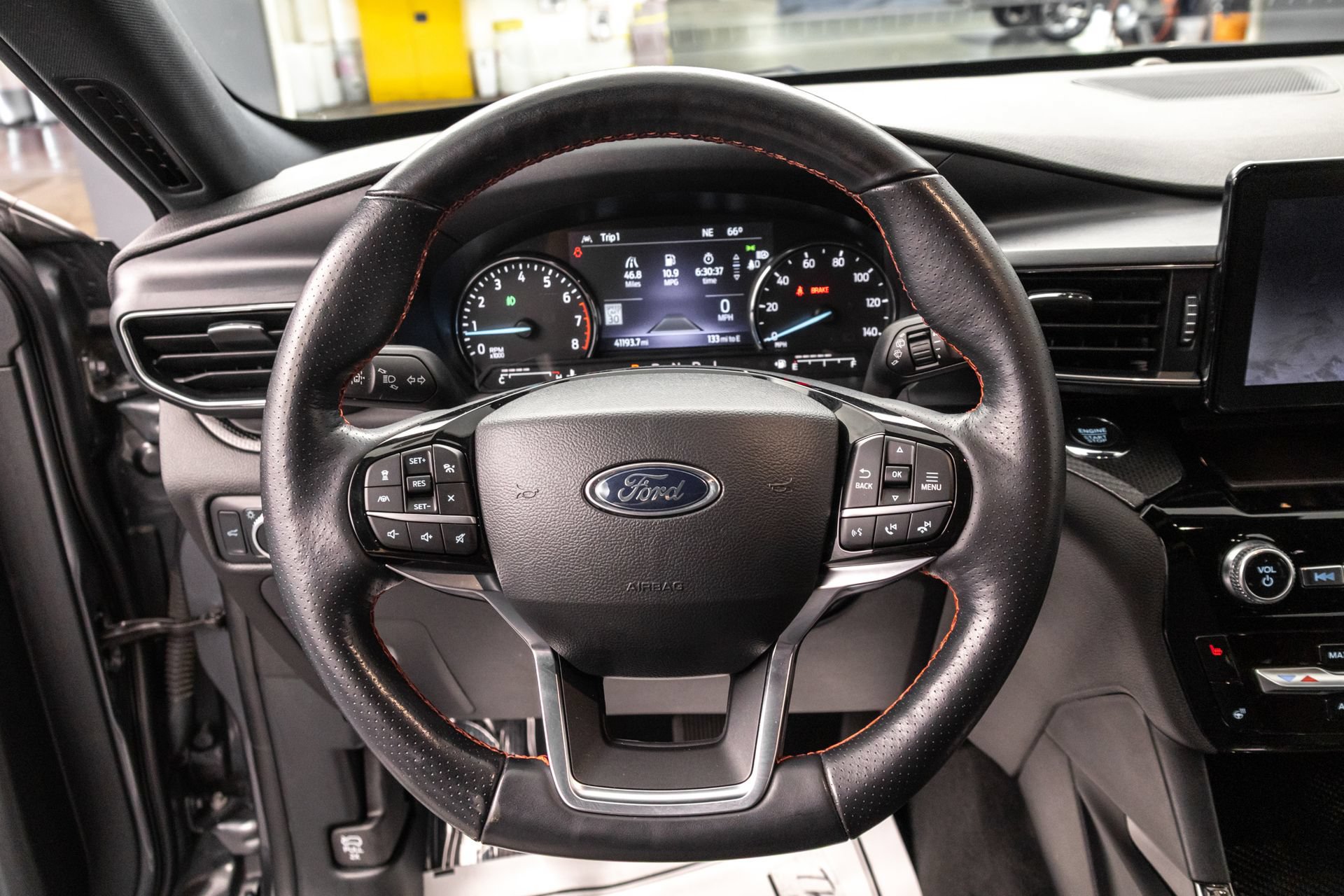 Used 2022 Ford Explorer ST-Line AWD/4WD image 24