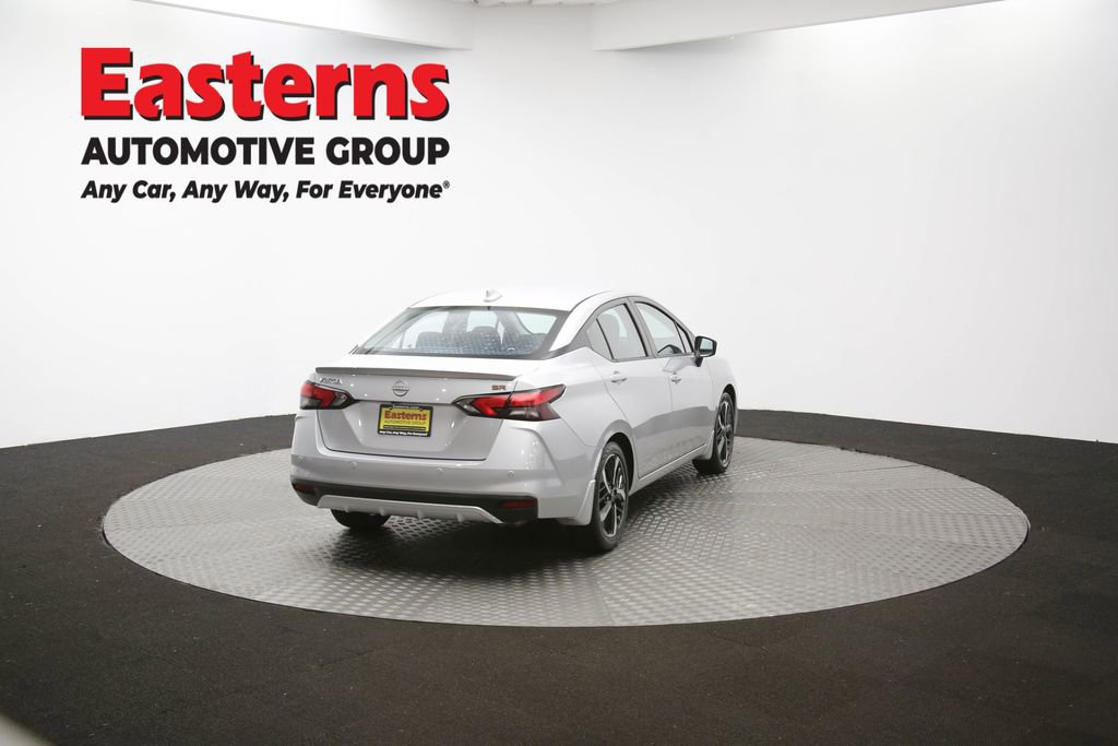 Used 2025 Nissan Versa SR w/ Trunk Package image 38