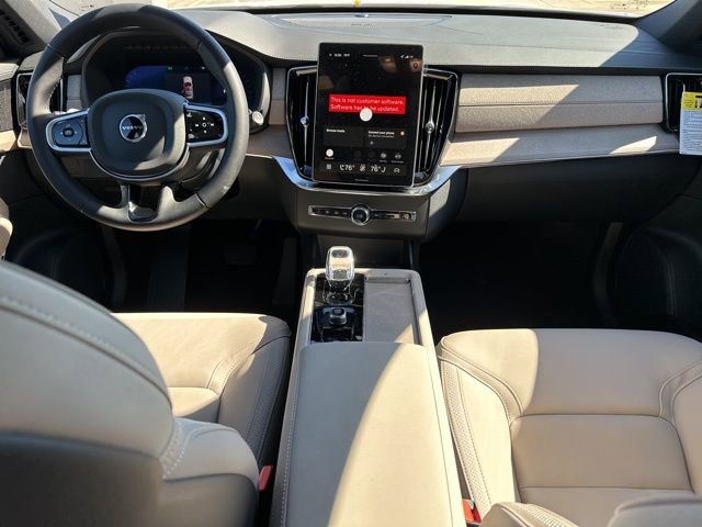 New 2026 Volvo XC90 B6 Plus w/ Protection Package Premier image 11