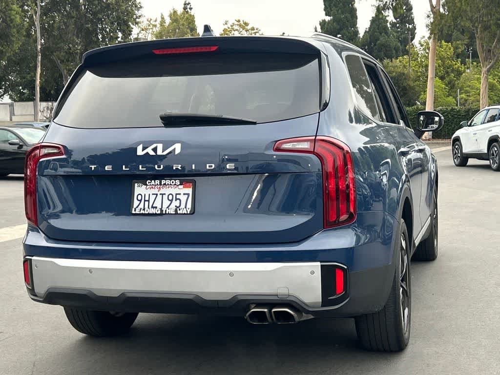 Used 2024 Kia Telluride S w/ S Sunroof Package FWD image 3