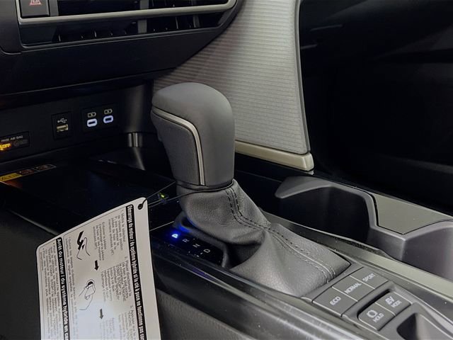 New 2025 Toyota Camry SE image 21