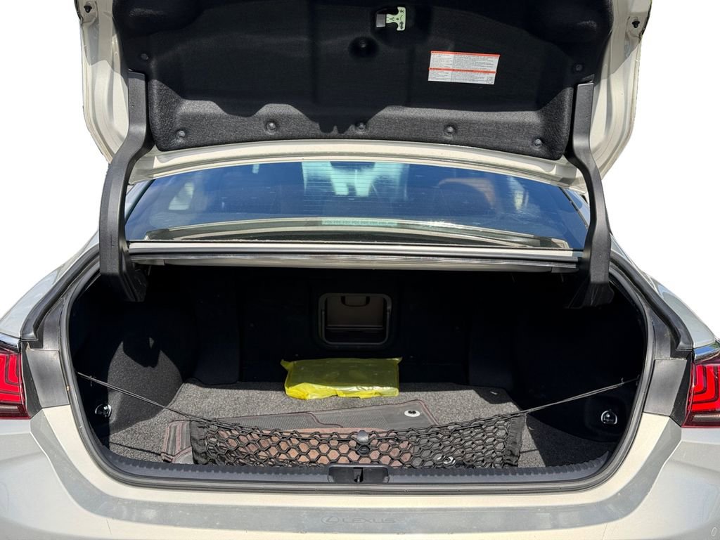 Used 2019 Lexus ES 350 Ultra Luxury w/ Accessory Package 2 image 9