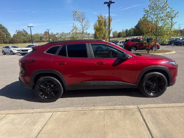 Used 2024 Chevrolet Trax ACTIV FWD image 6