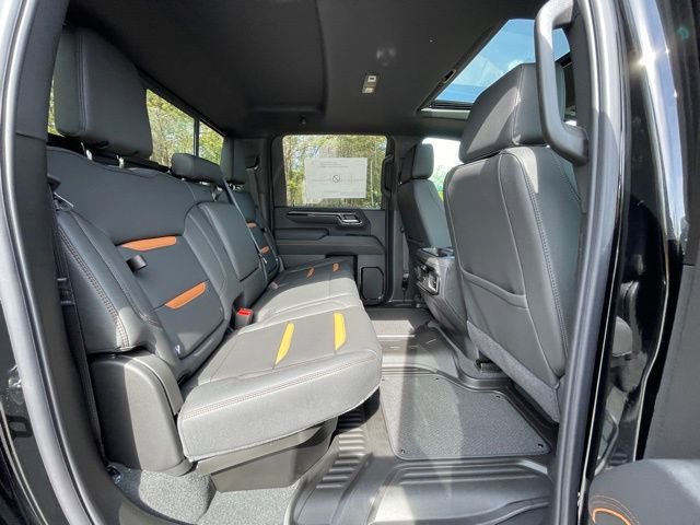 New 2026 GMC Sierra 3500 AT4 w/ AT4 Premium Plus Package AWD/4WD image 21