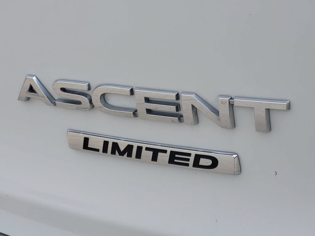 Used 2023 Subaru Ascent Limited AWD/4WD image 5