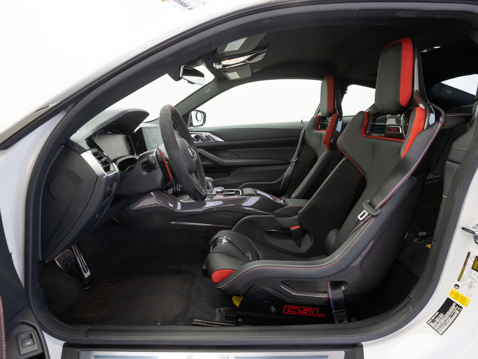 Used 2023 BMW M4 CSL image 9