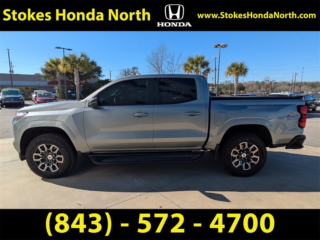 Used 2023 Chevrolet Colorado Z71 w/ Z71 Convenience Package 2 image 7