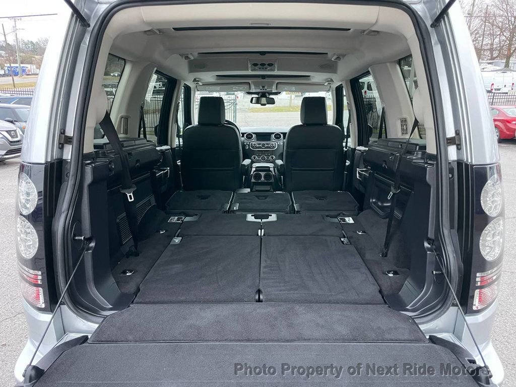 Used 2016 Land Rover LR4 HSE LUX image 33