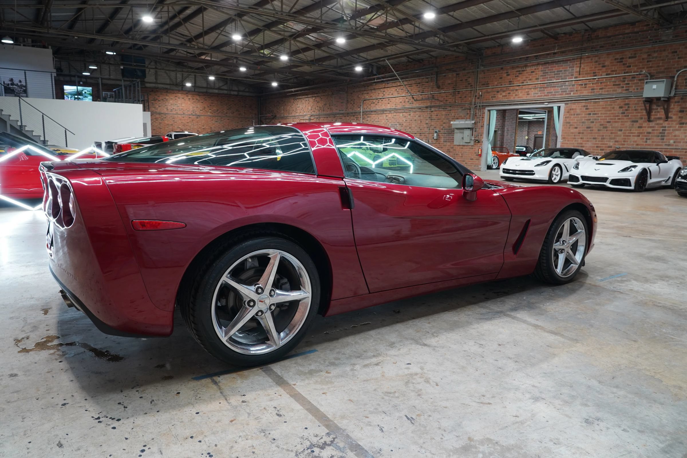 Used 2012 Chevrolet Corvette Coupe w/ Roof Package RWD image 16
