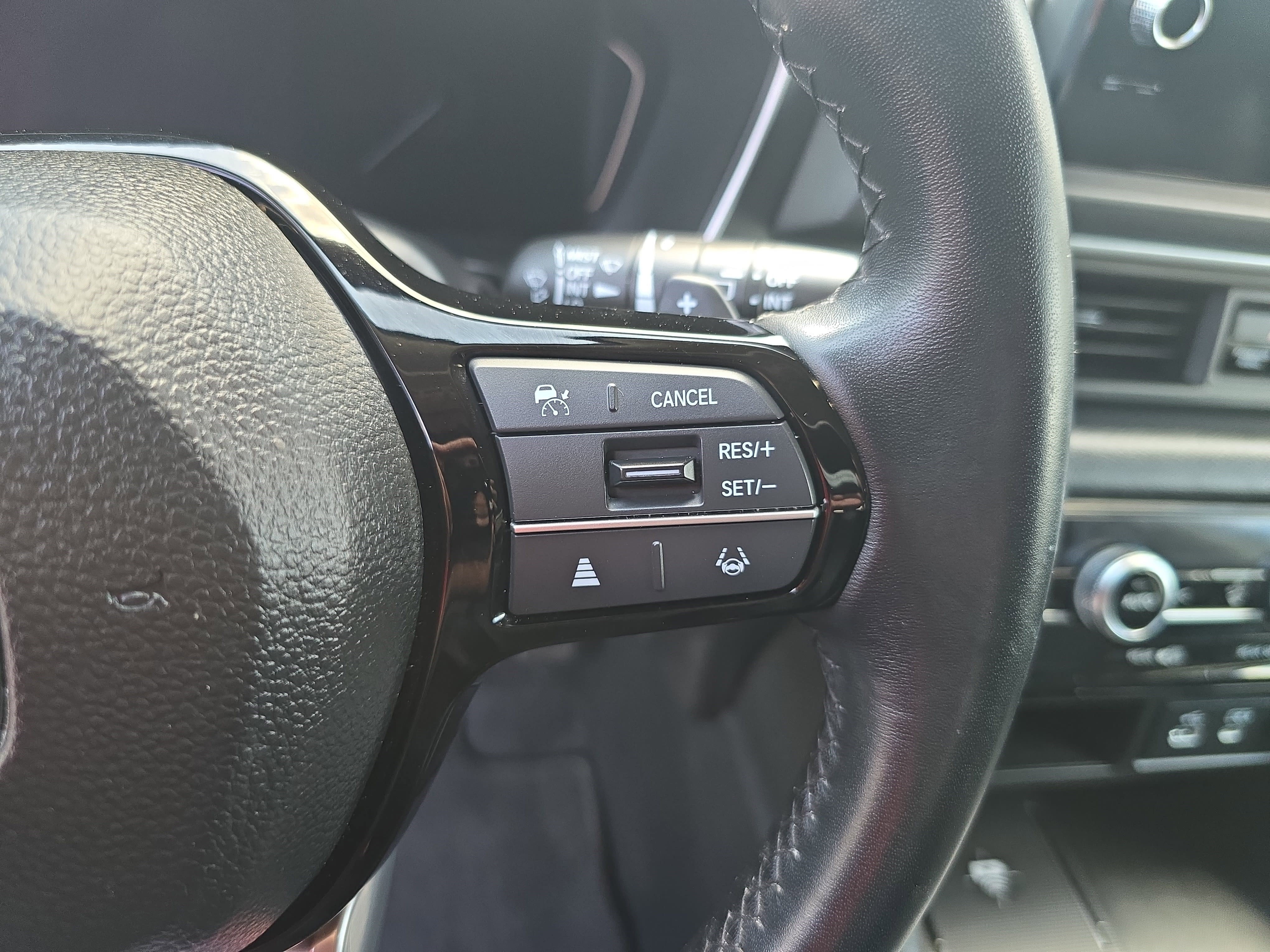 Used 2025 Honda Pilot EX-L image 20