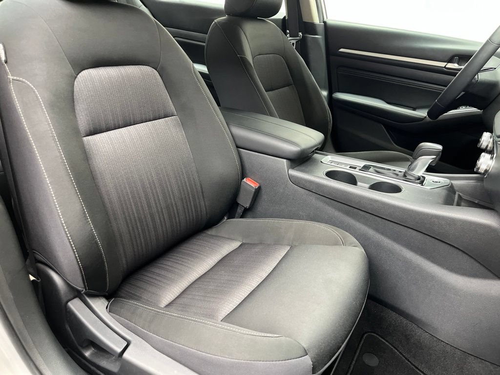 Used 2019 Nissan Altima 2.5 SV FWD image 22