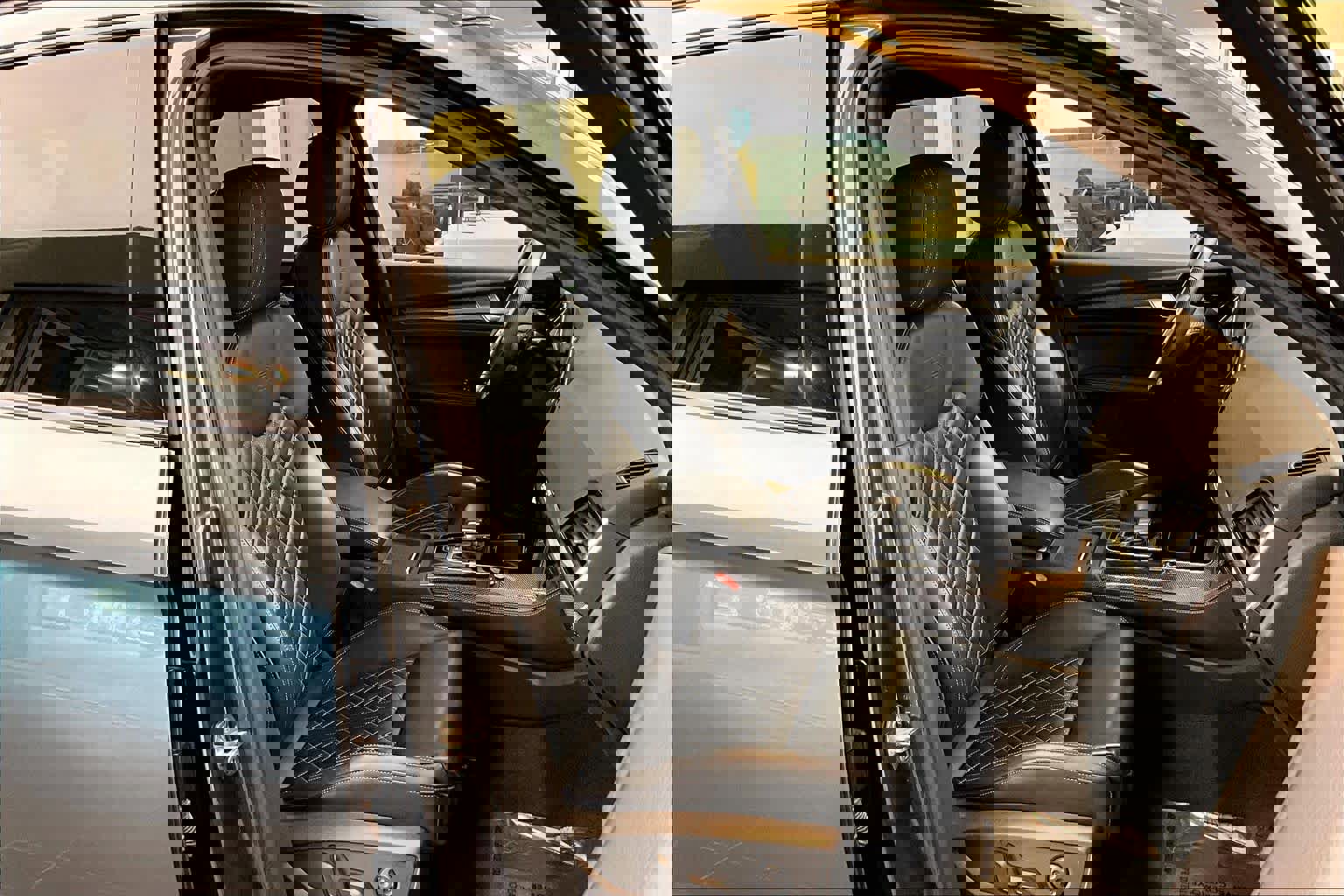 Used 2021 Audi SQ5 Premium Plus w/ Premium Plus Package image 8