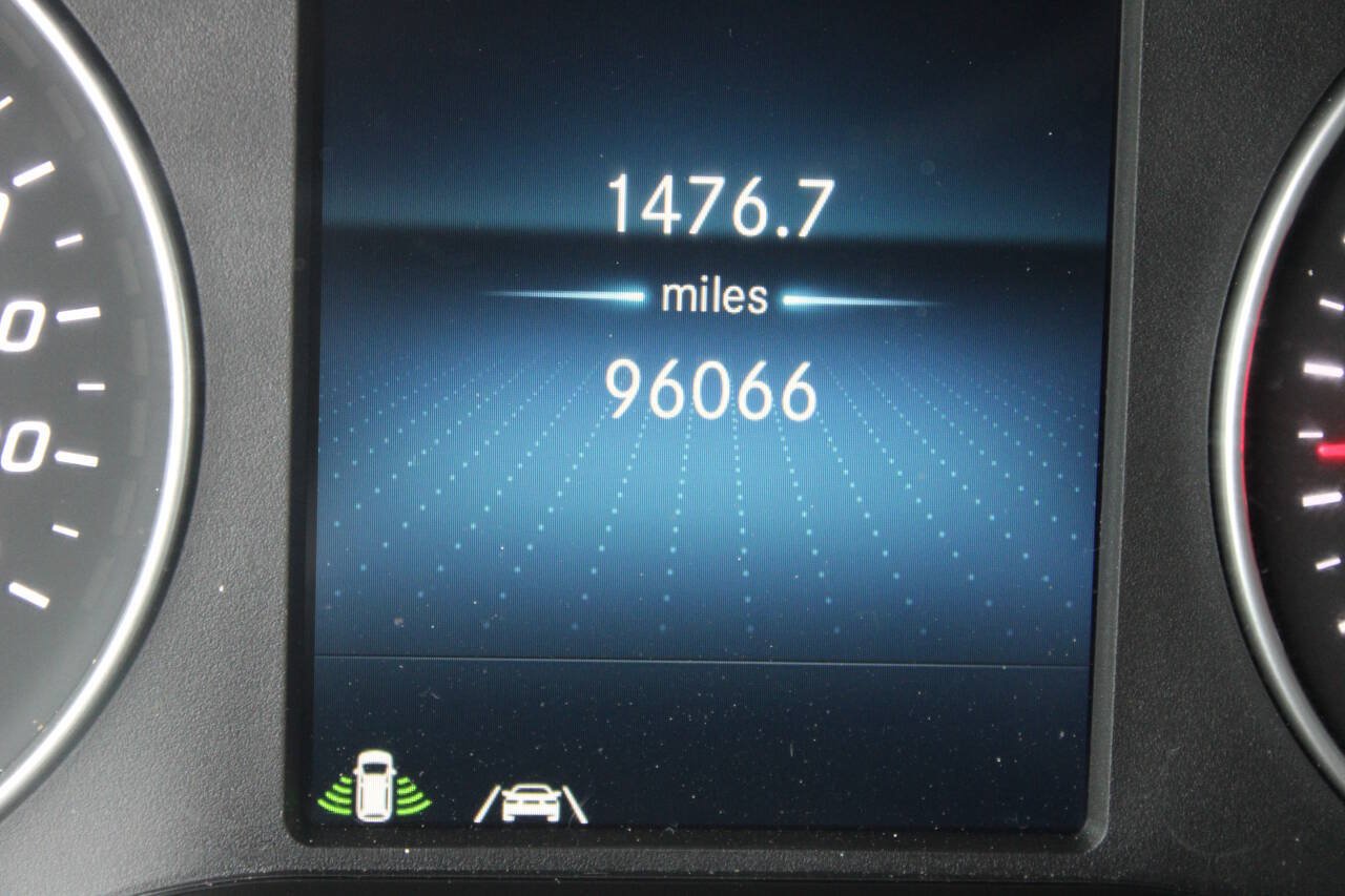 Used 2021 Freightliner Sprinter 2500 RWD image 21