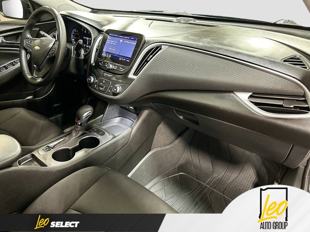 Certified 2024 Chevrolet Malibu RS w/ LPO, Floor Liner Package image 26
