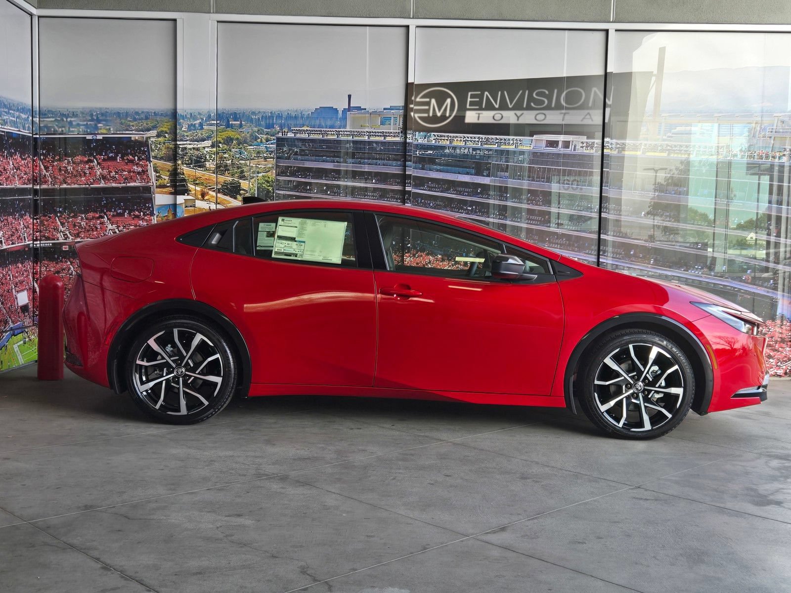 New 2026 Toyota Prius Plug-In Hybrid FWD image 3