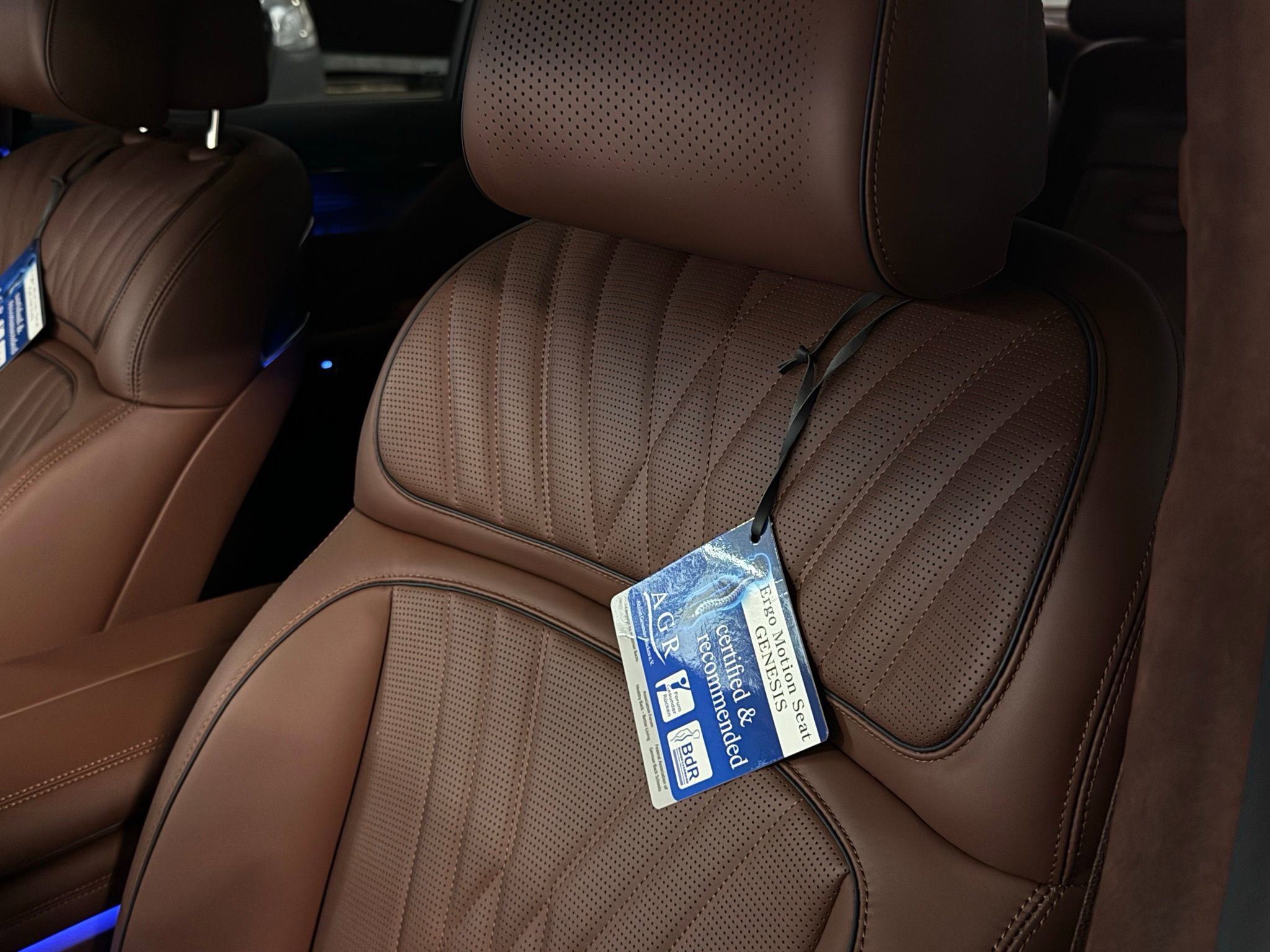 Used 2025 Genesis G90 3.5T image 9