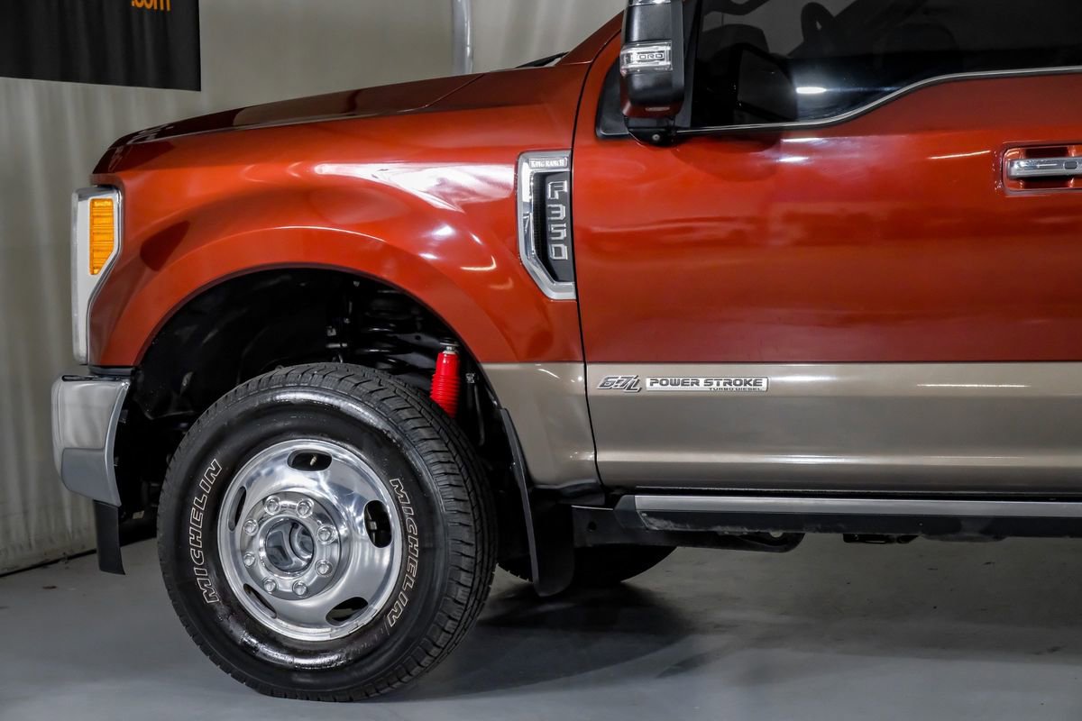 Used 2017 Ford F350 King Ranch w/ King Ranch Ultimate Package AWD/4WD image 12