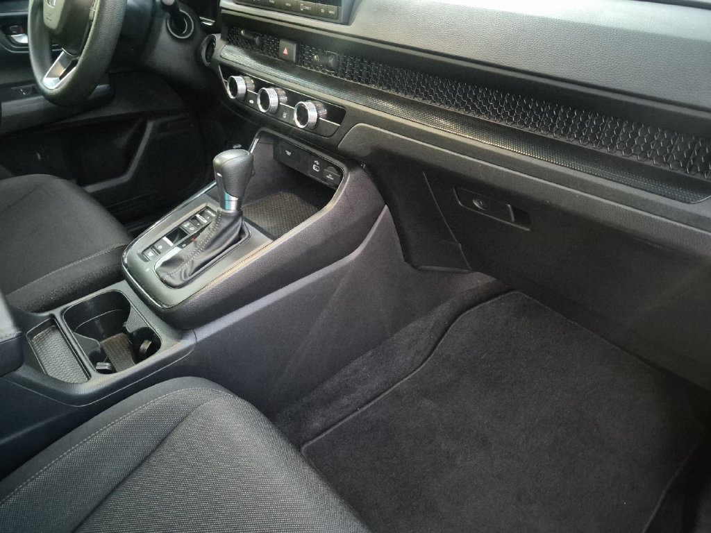 Used 2023 Honda CR-V LX image 16