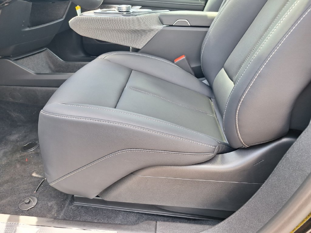 New 2026 Cadillac Optiq Luxury 1 RWD image 23