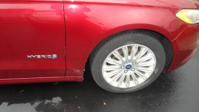 Used 2013 Ford Fusion SE image 8