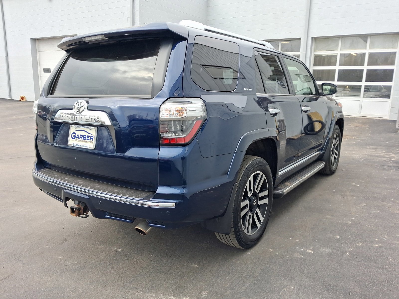 Used 2020 Toyota 4Runner Limited AWD/4WD image 7
