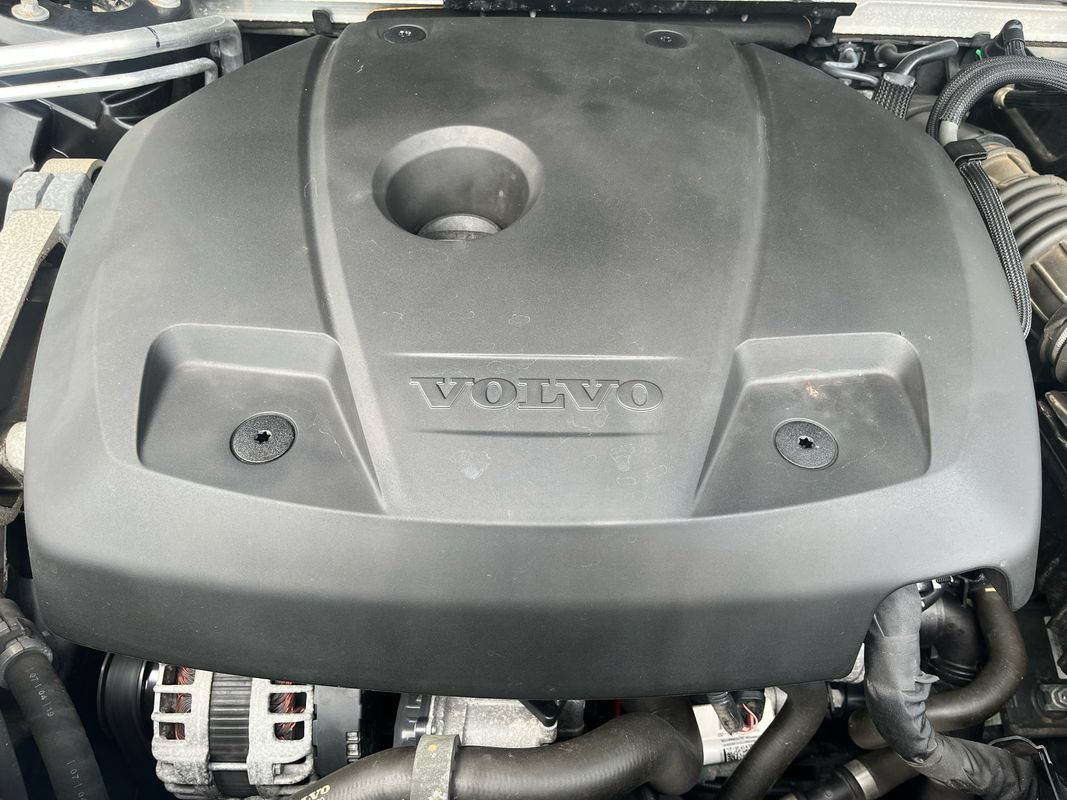 Used 2020 Volvo XC60 T6 Inscription AWD/4WD image 28