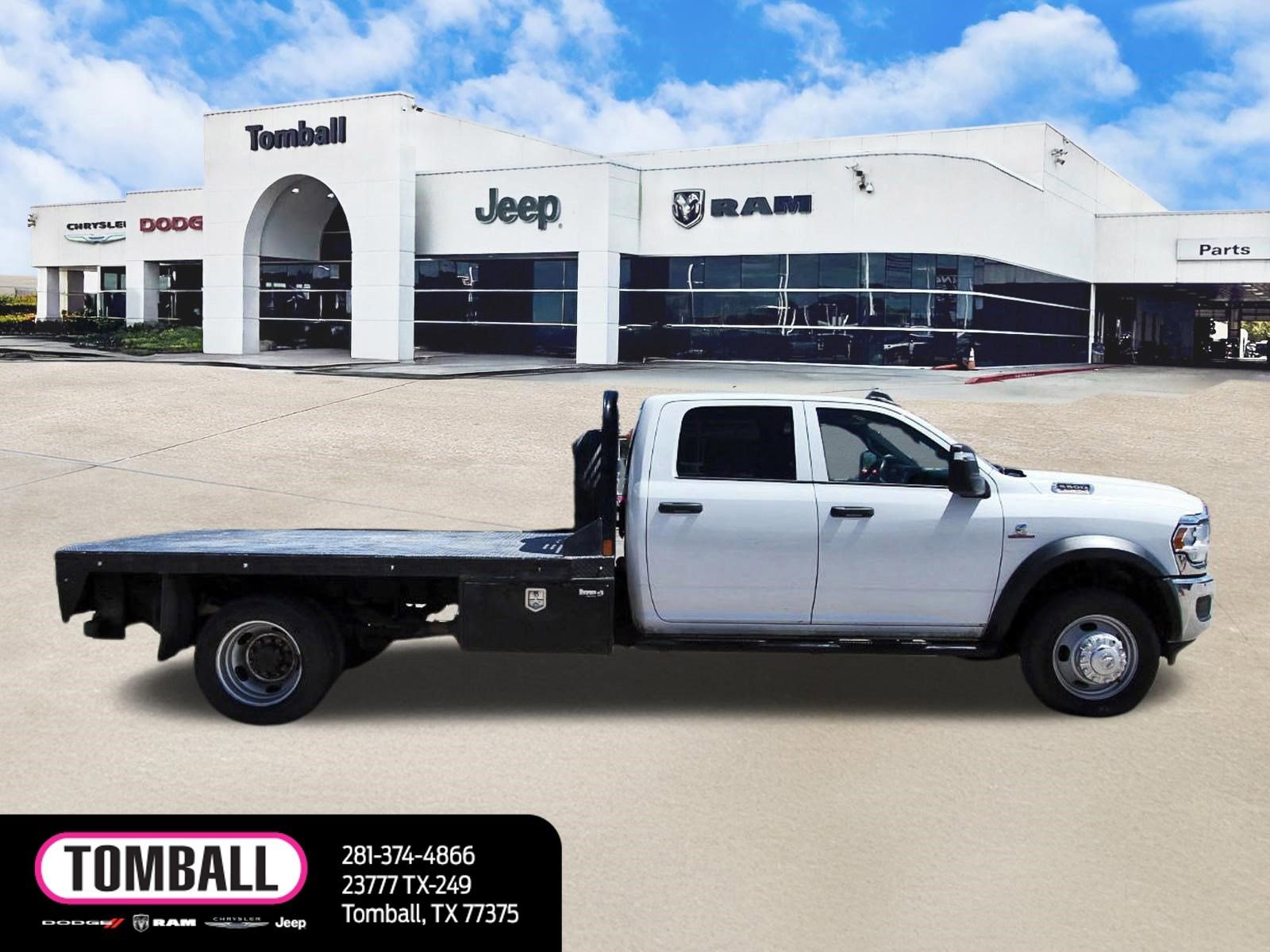 Used 2024 RAM 5500 Tradesman w/ Chrome Appearance Group image 8