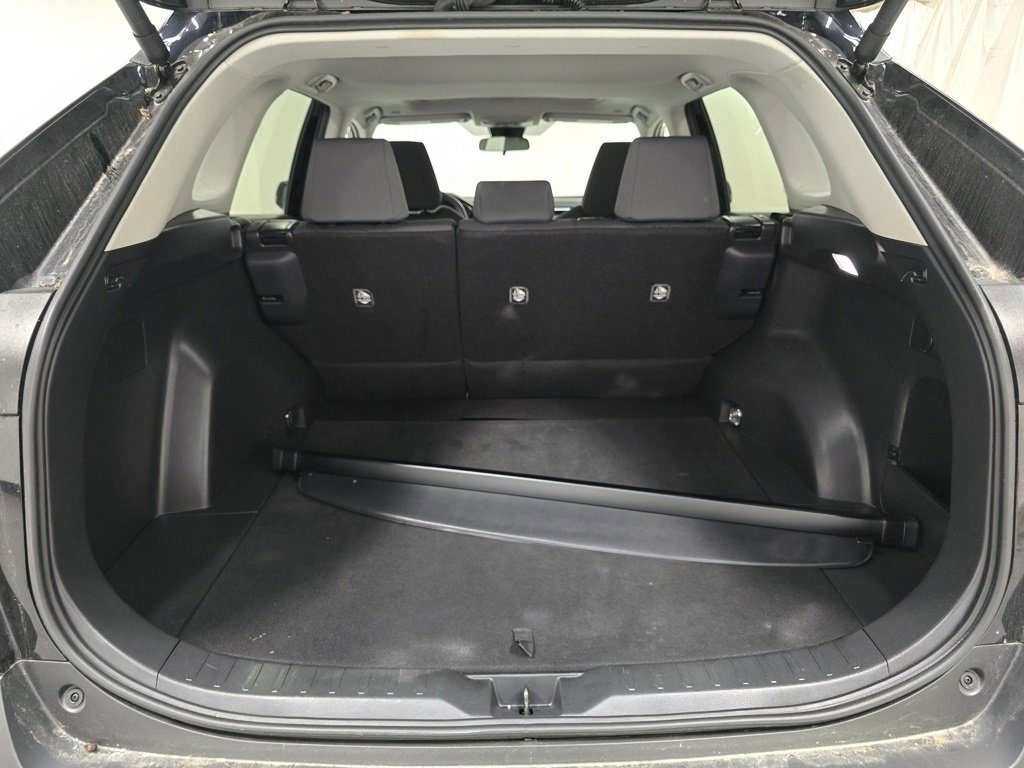 Used 2024 Toyota RAV4 XLE image 18