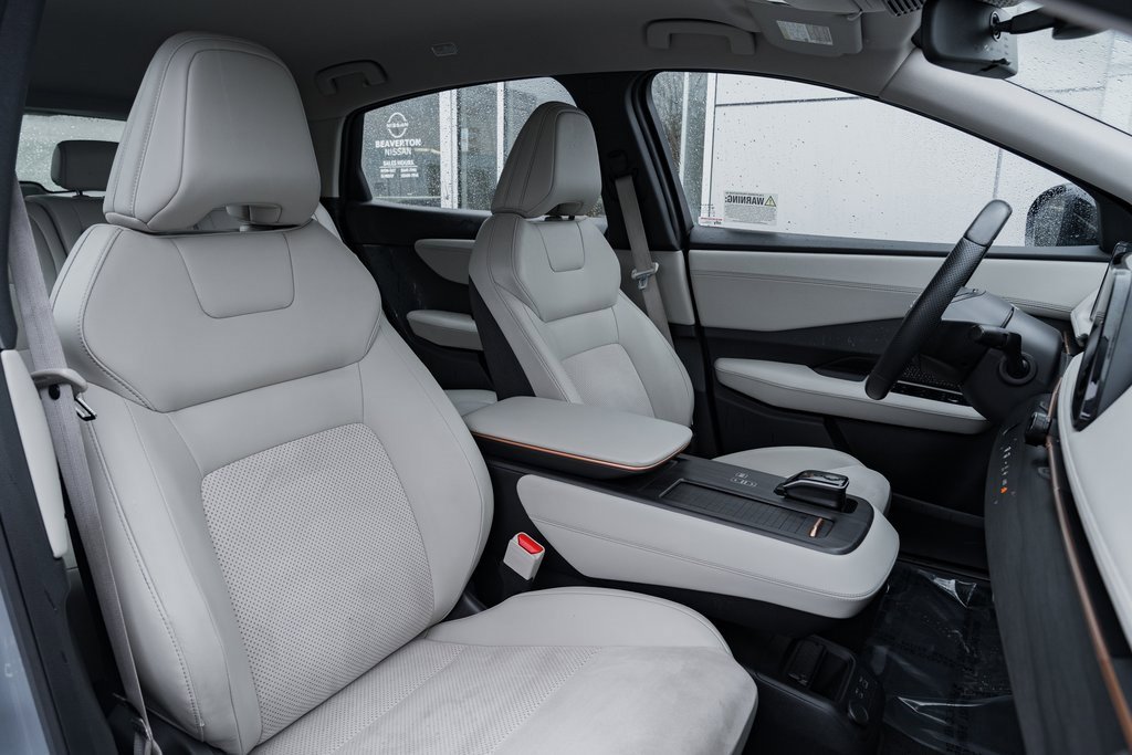 Certified 2024 Nissan Ariya AWD image 24